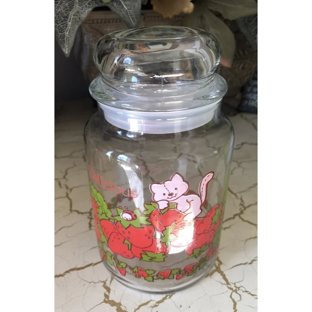 Vintage Strawberry Shortcake 1980's 